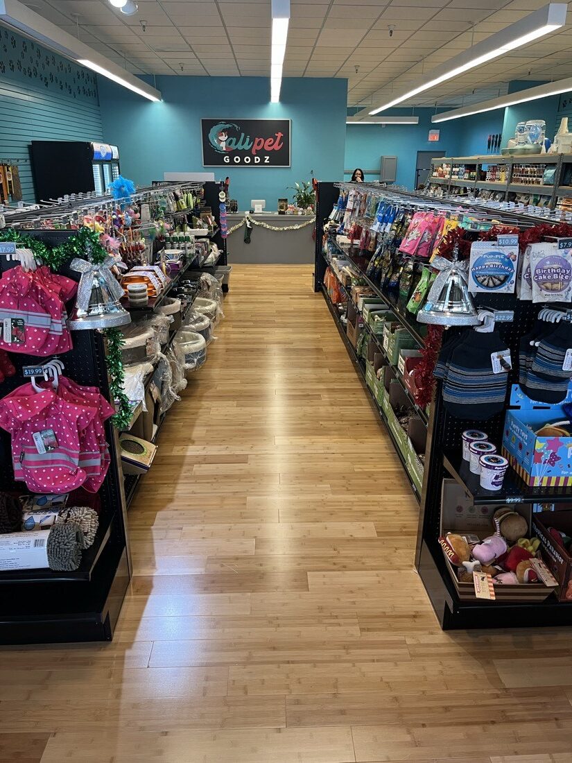 Cali Pet Goodz retail aisles and store logo